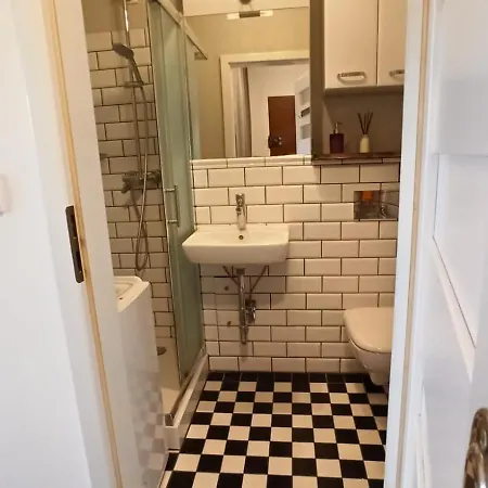Adorable Petit-studio Apartment